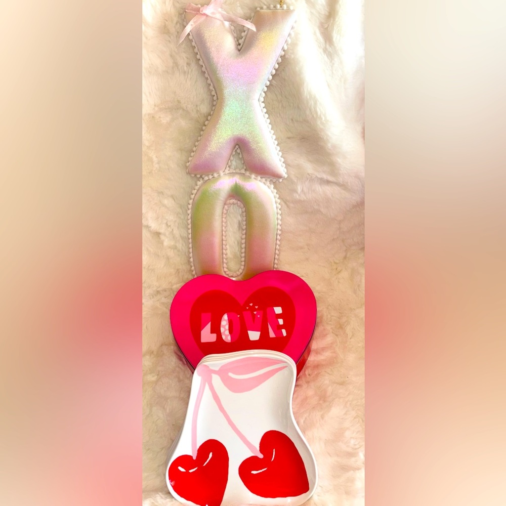 6 Items Set Heart ❤️ Cherry 🍒 Cherries XO love Decor plates Container set - NWTS